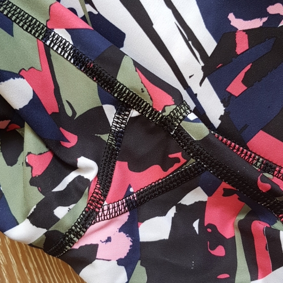 Lululemon leggings boom juice pop multi 6 - Picture 3 of 7